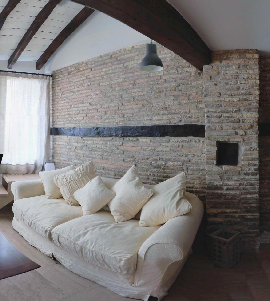 Atico Estafeta — 4-Star Luxury Hotel in Pamplona, Spain