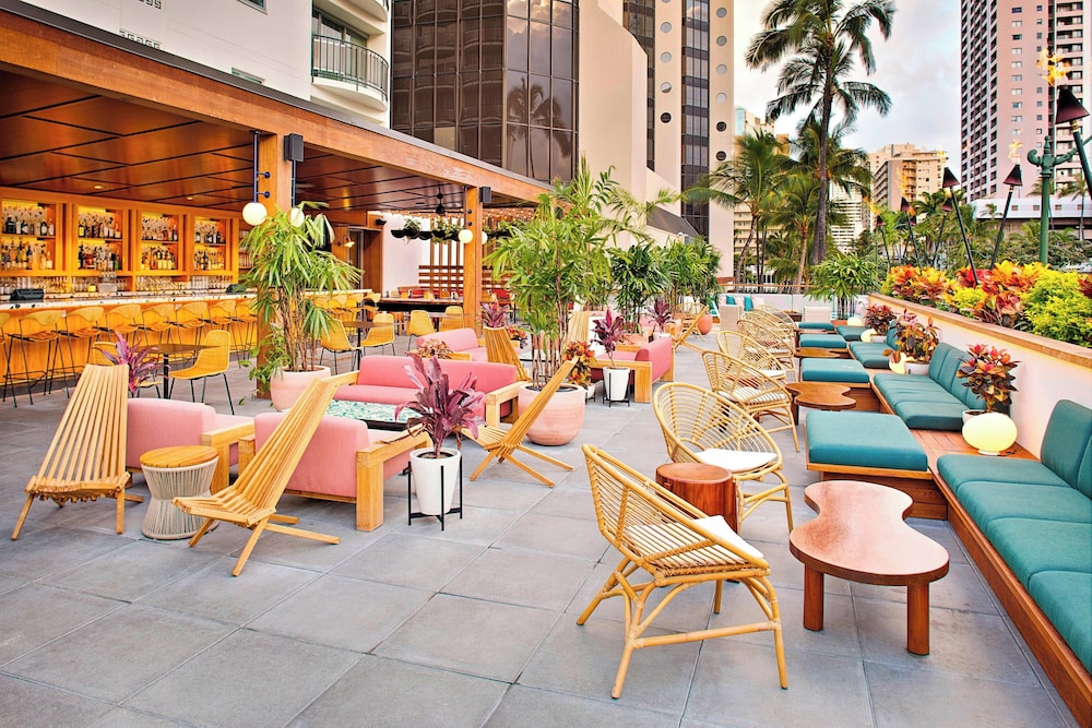 The Laylow Waikiki Autograph Collection - photo 59