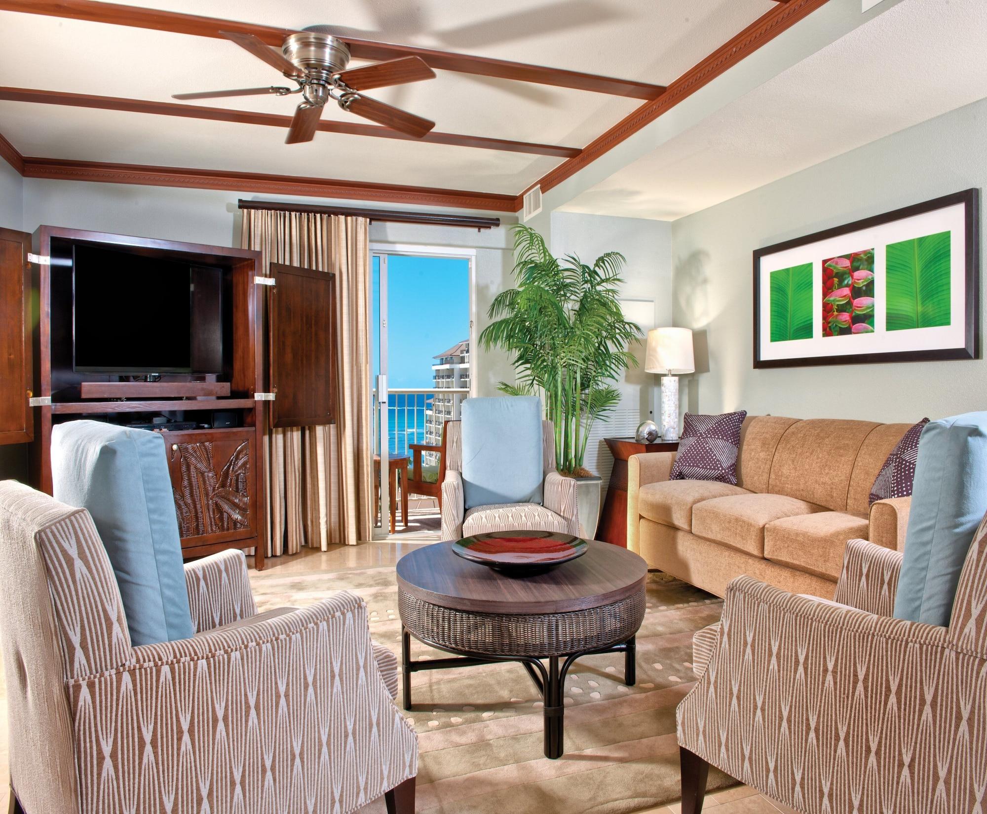 Club Wyndham at Waikiki Beach Walk - photo 22