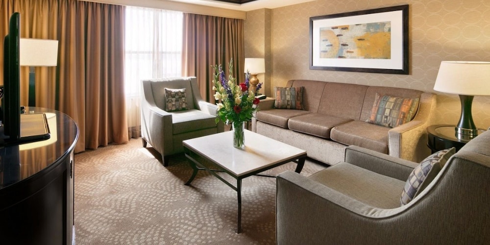 Isle Casino Hotel Bettendorf - photo 25