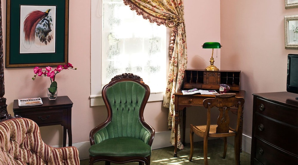 Devereaux Shields House - photo 22