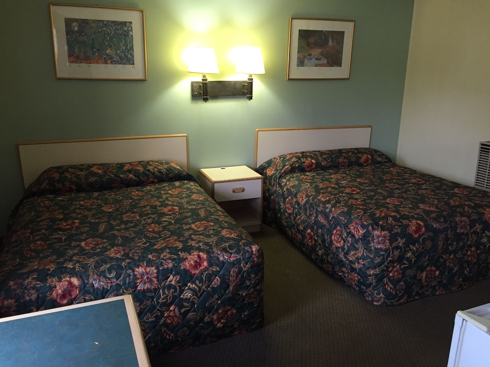 Double A Motel - photo 7