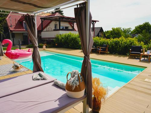 Stég.Badacsony — 4-Star Luxury Hotel in Badacsonytomaj, Hungary
