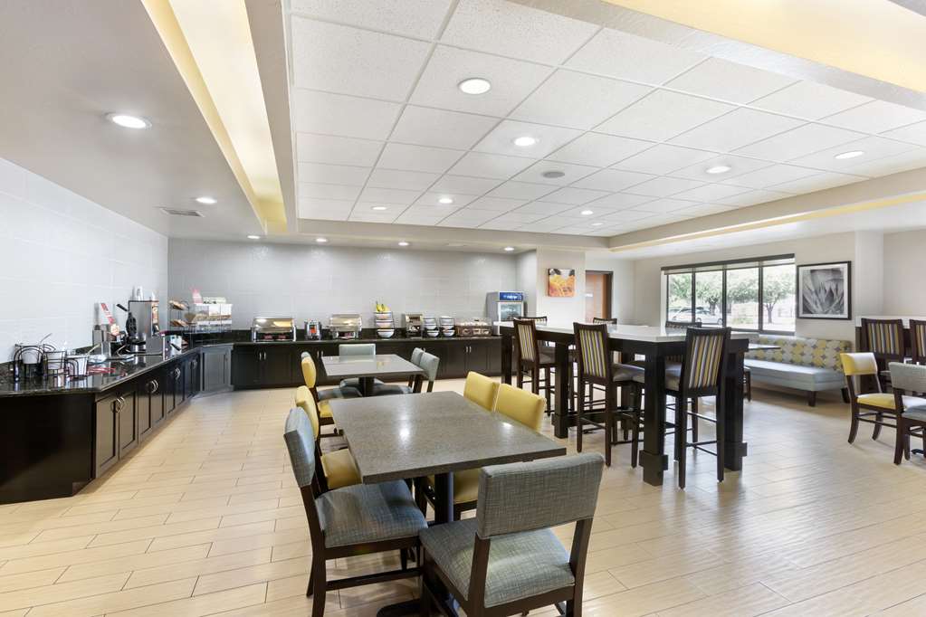 Best Western Plus Surprise Phoenix NW - photo 51