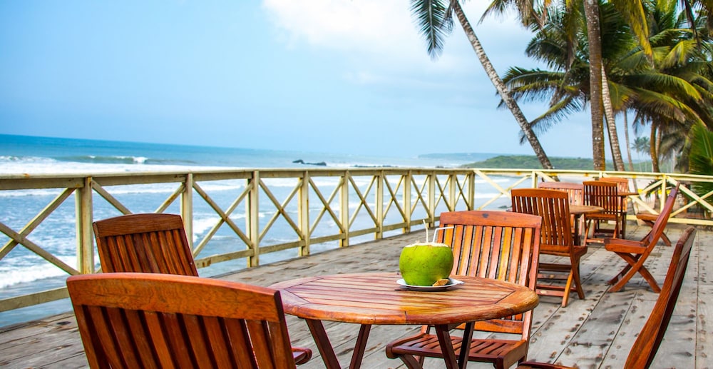 Anomabo Beach Resort in Elmina, Ghana