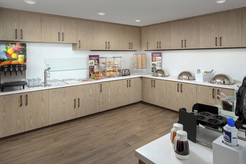 Residence Inn by Marriott Modesto North - photo 27