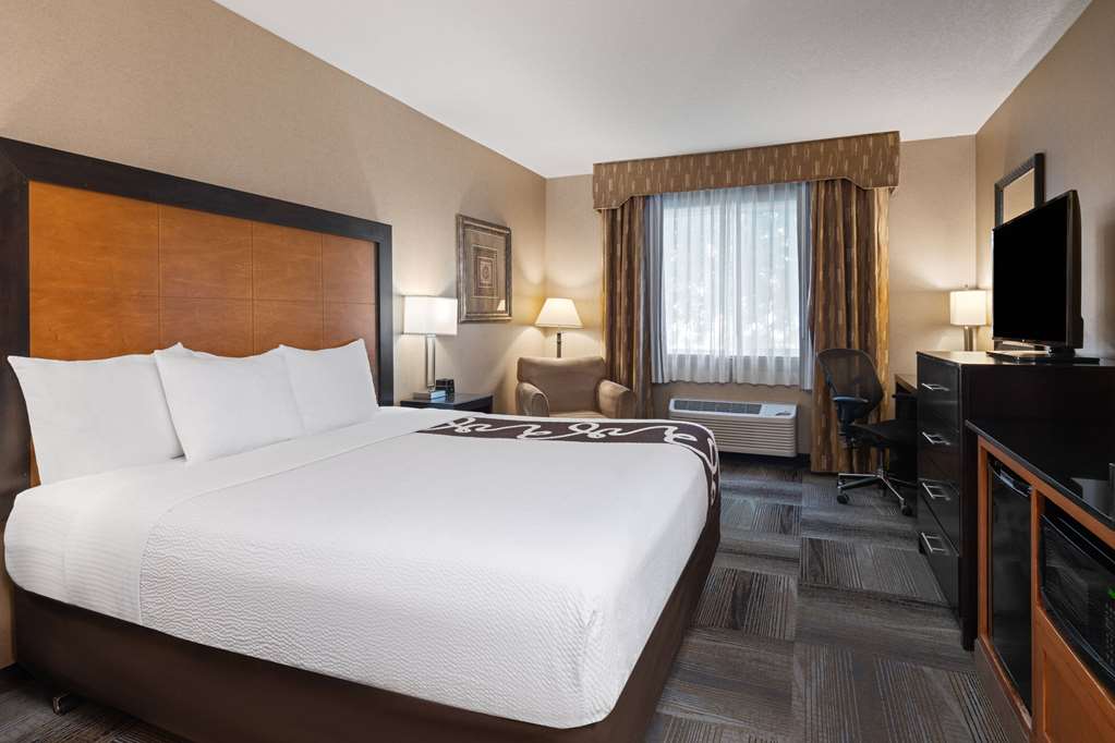 La Quinta Inn & Suites by Wyndham Idaho Falls Ammon - photo 35