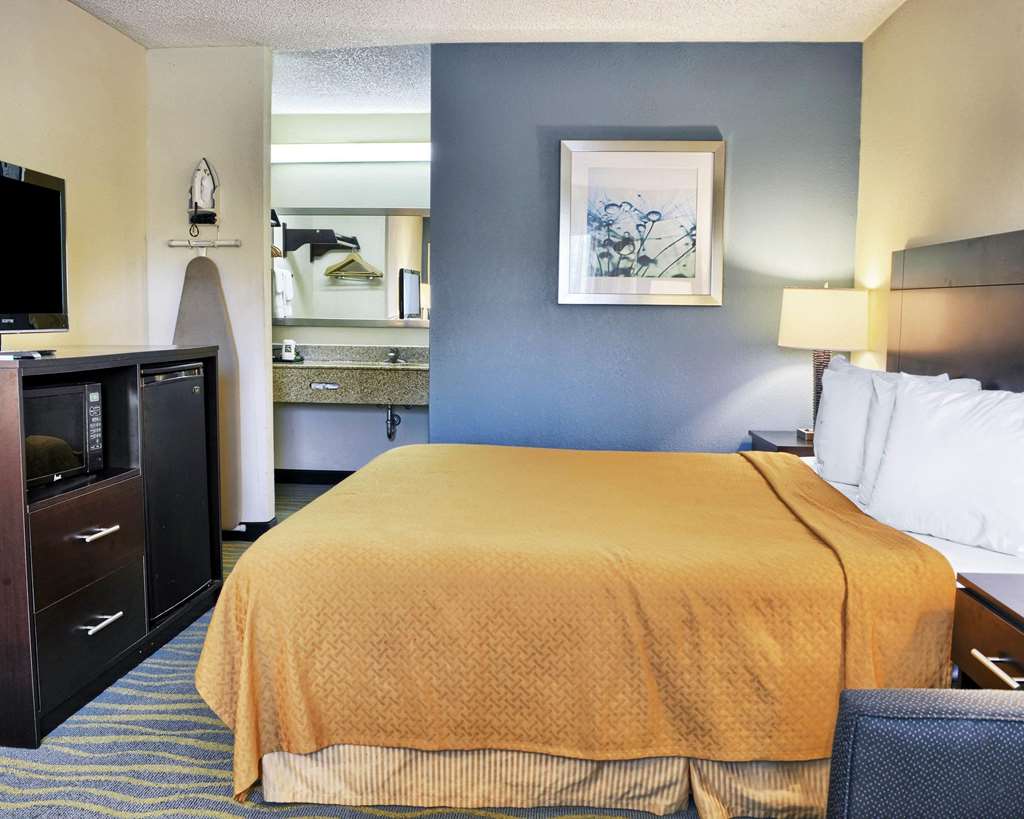 Quality Inn Thornburg - photo 24