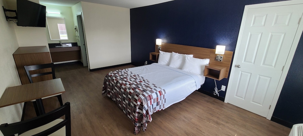 Red Roof Inn Byron - photo 6
