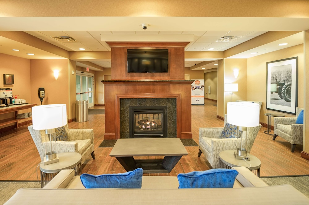 Hampton Inn Presque Isle Maine - photo 2