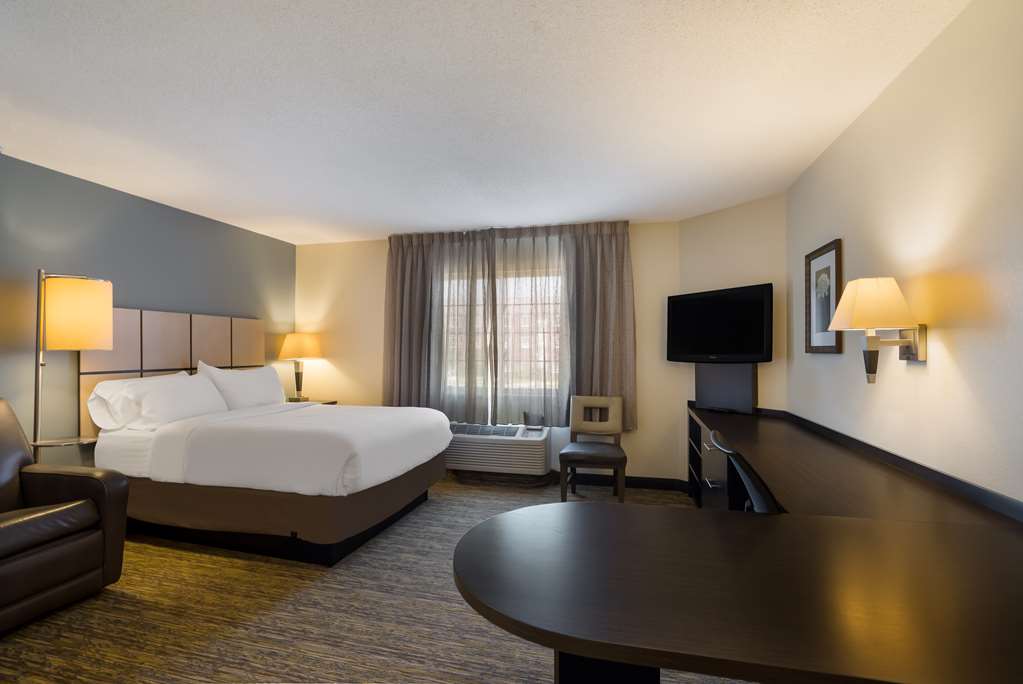 Sonesta Simply Suites Des Moines - photo 5