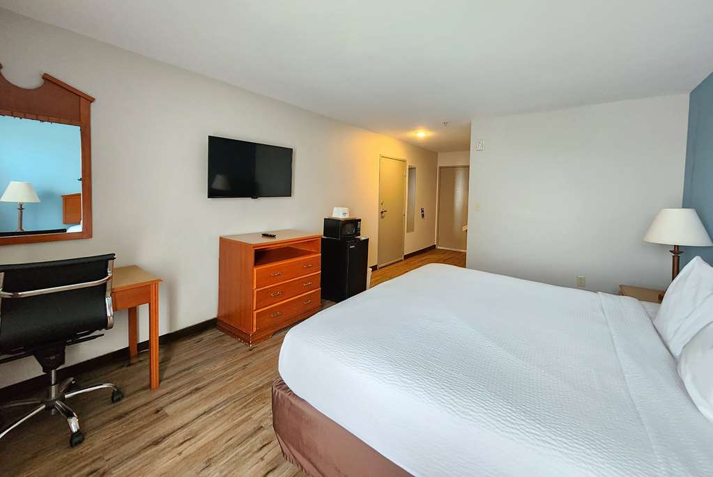 Days Inn & Suites by Wyndham Thibodaux - photo 31