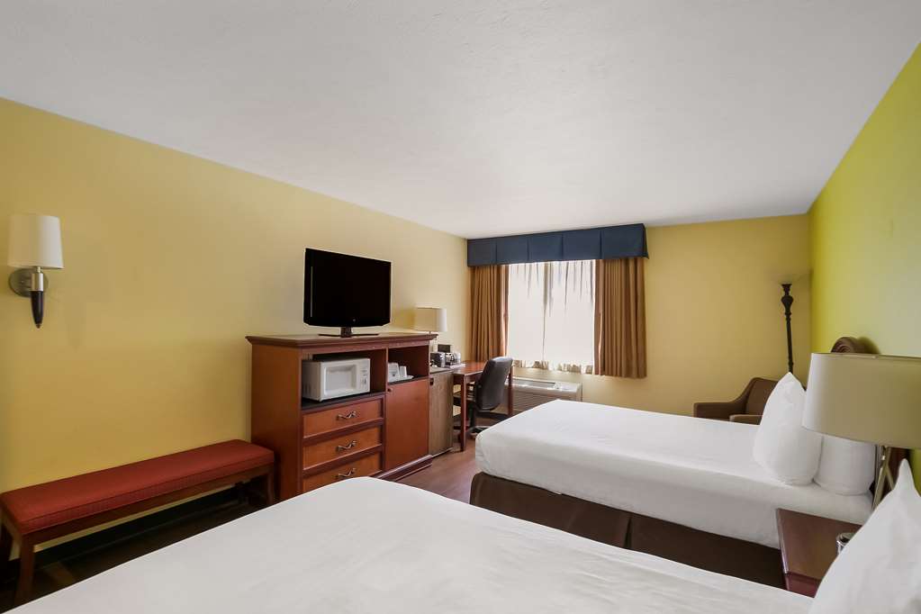 Americas Best Value Sandman Inn - photo 11