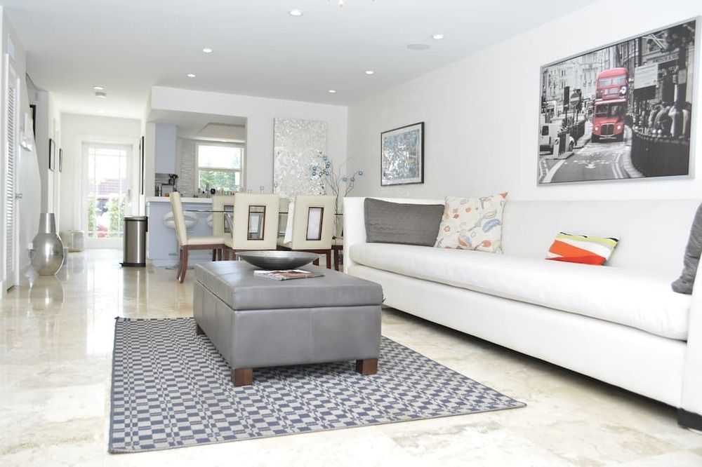 2 Bedroom Homes in North Miami by TMG — 4-Star Luxury Hotel in North Miami, United States