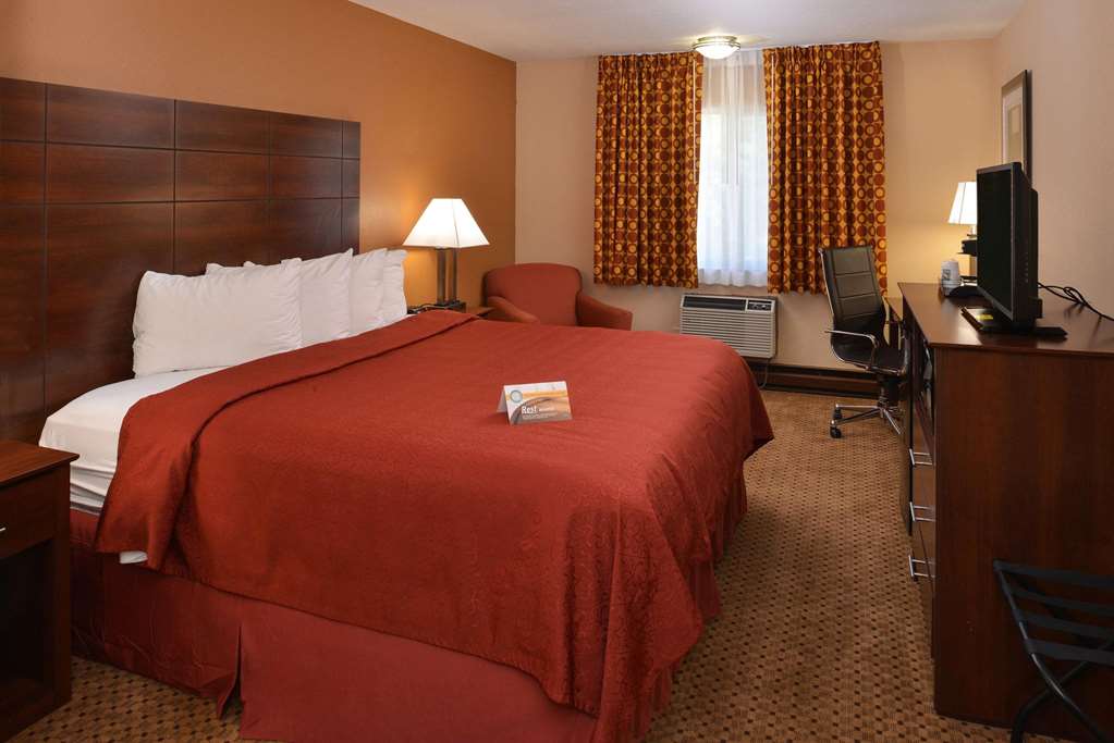 Quality Inn Appleton West - photo 17