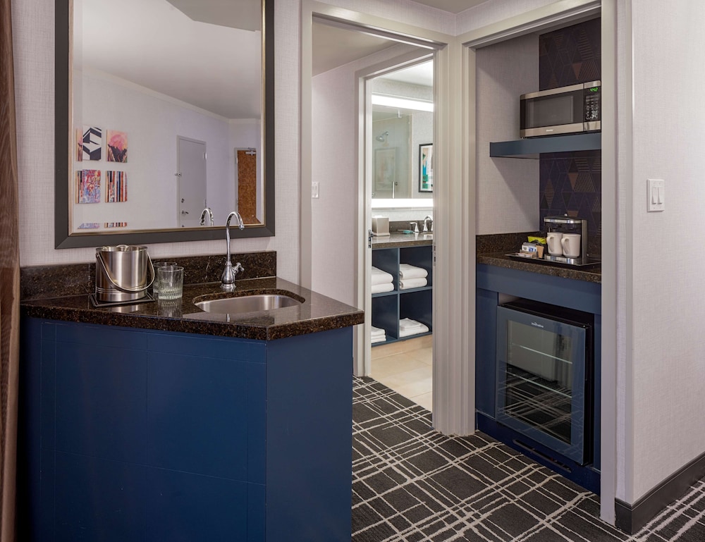 Doubletree Suites by Hilton Salt Lake City - photo 18