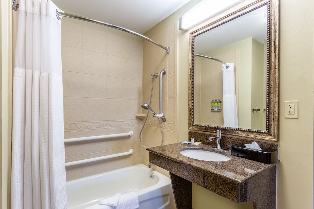 Staybridge Suites Davenport by IHG - photo 30
