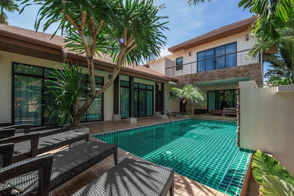 VILLA Salika Thai Balinese pool villa RAWAI — 5-Star Luxury Hotel in Rawai, Thailand