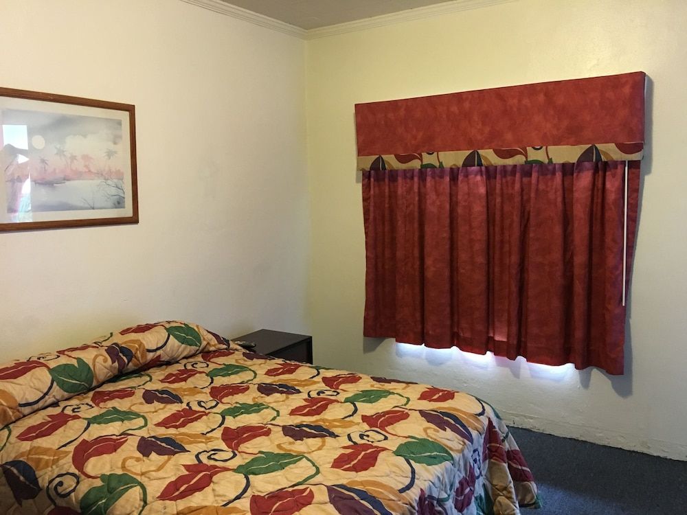 Dixie Motel Hilliard - photo 11