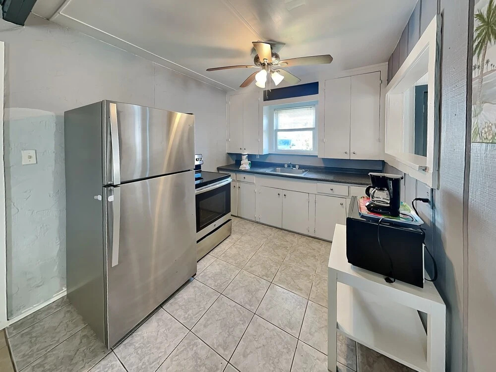Surfside Escape - photo 15