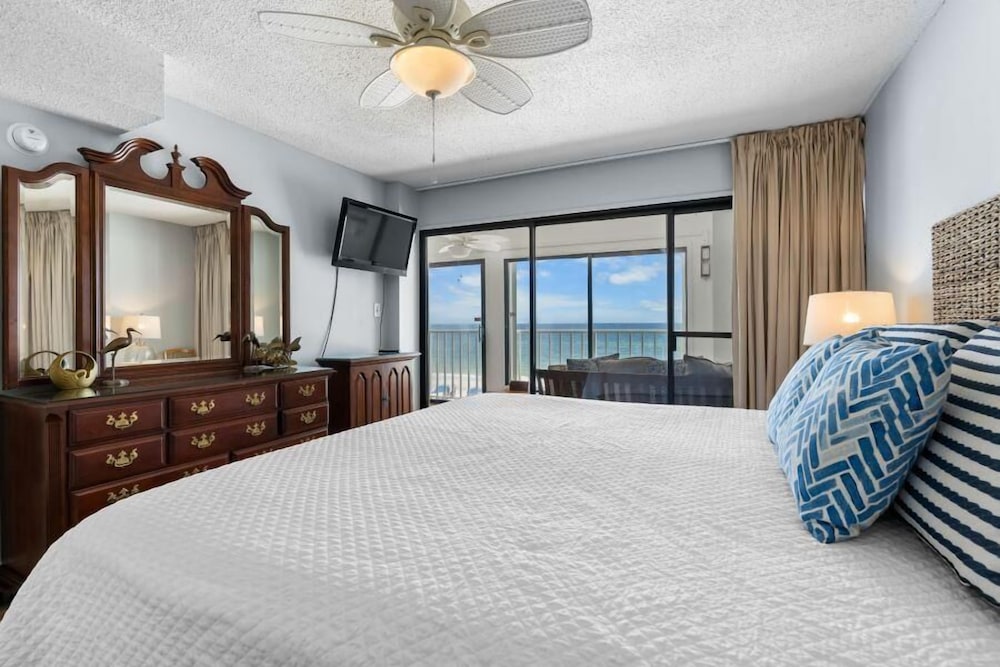 Edgewater 41 - photo 2