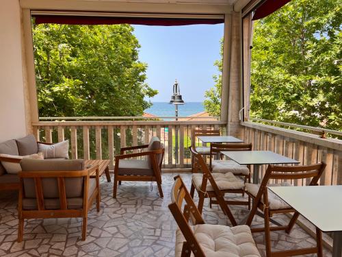 B&B Viale Italia 22 — 4-Star Luxury Hotel in Follonica, Italy