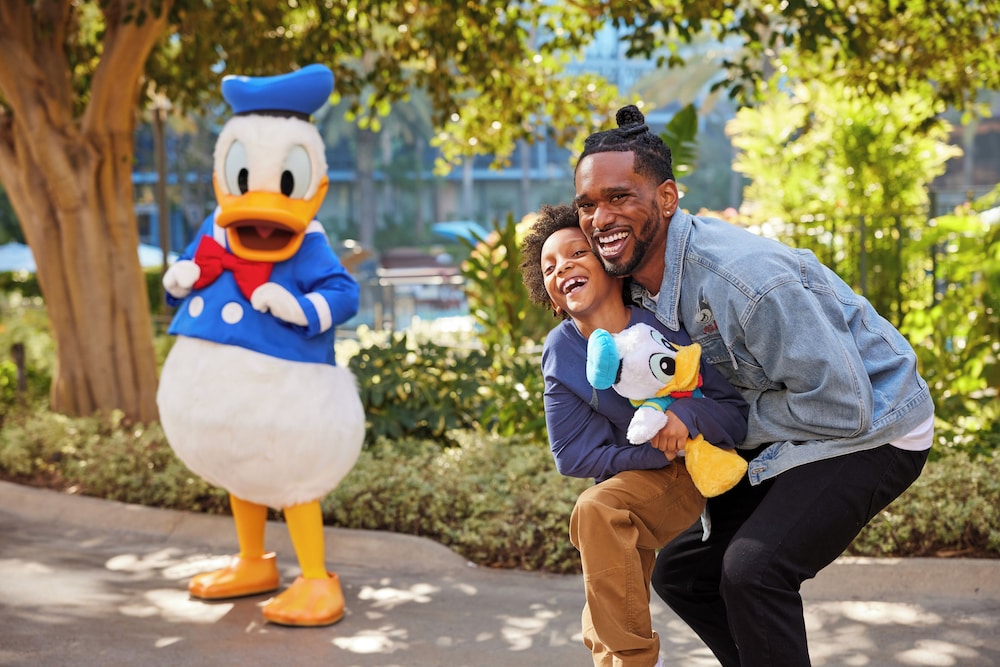 Disneyland Hotel - photo 75