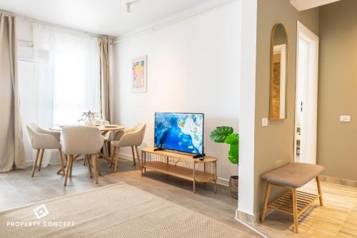 Central Spacious Apartment 513 — 4-Star Luxury Hotel in Bucharest, Romania