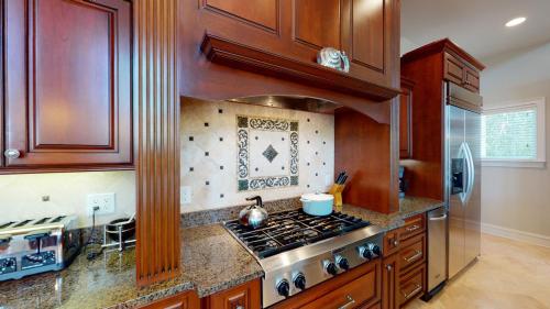 9 Promontory Ct - photo 5