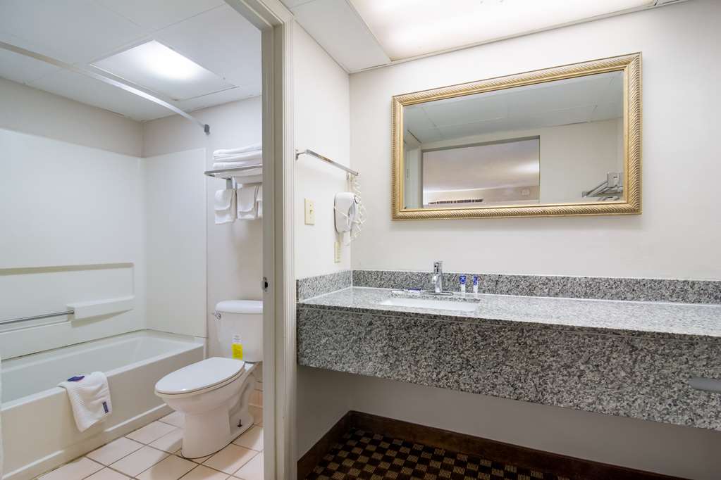 Americas Best Value Inn Wadesboro - photo 20