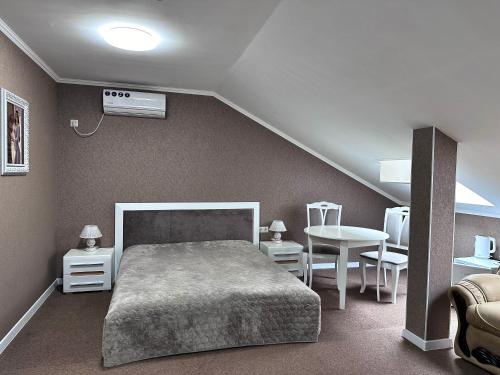 Hotel Korona — hotel in Kropyvnytskyi