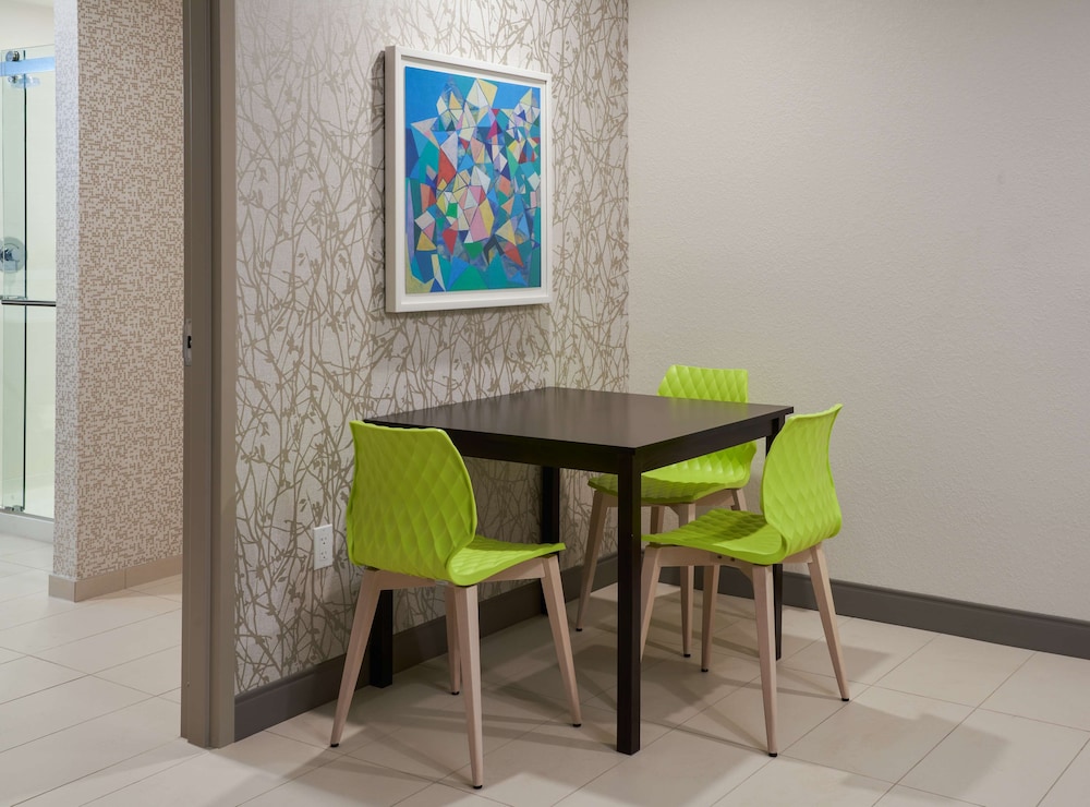Home2 Suites by Hilton Ft. Lauderdale Downtown FL - photo 22