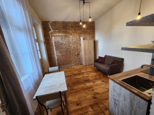Cozy Apartment in Old Tbilisi