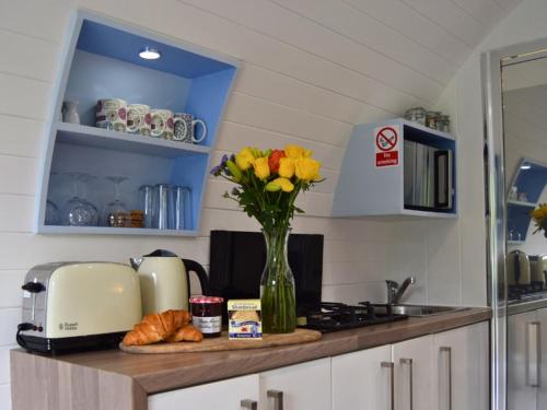 The Kingfishers Burrow — hotel in Llandovery