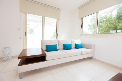Pernera Holiday Villa 588