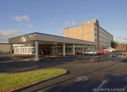 Amsterdam Inn - featured photo