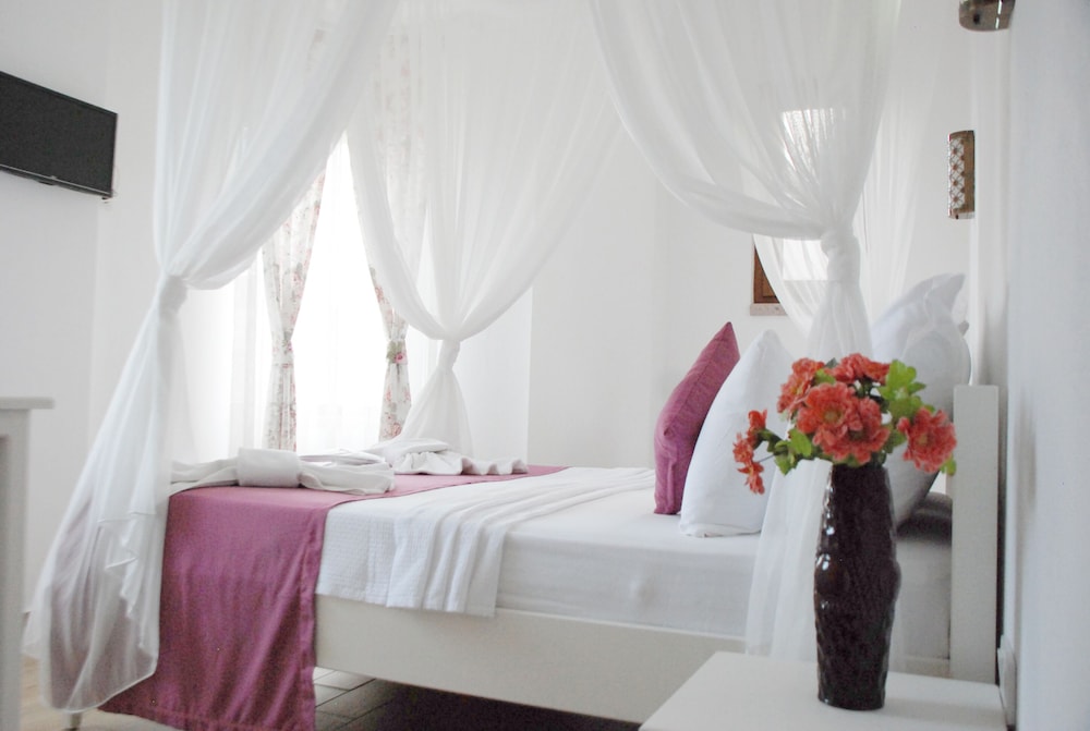 Bade Otel — Ayvalik — photo 5