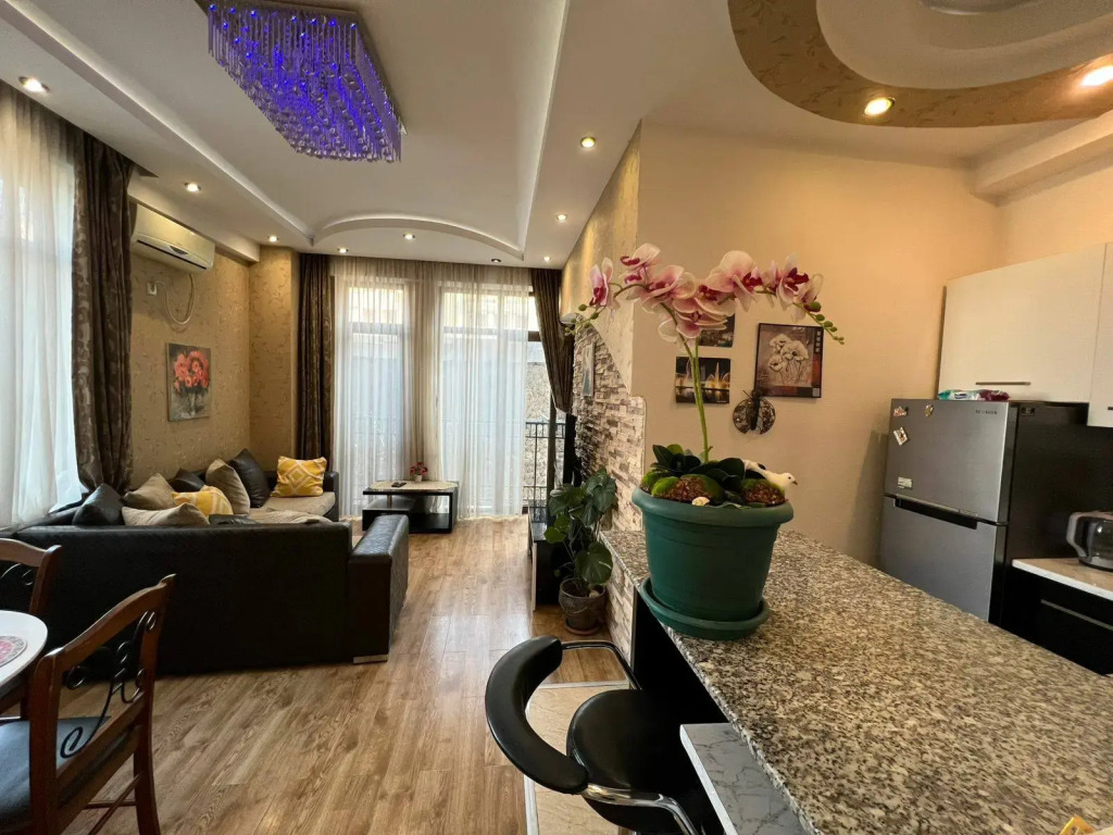 Apartment in an elite house In old Tbilisi