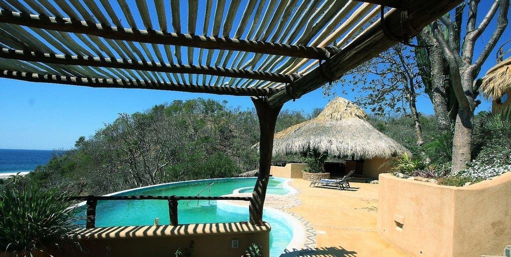 OceanoMar in Santa Maria Tonameca, Mexico