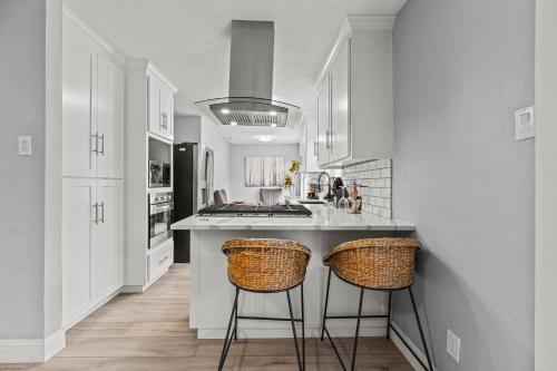 Sunset Heights Retreat in Fort Worth, United States