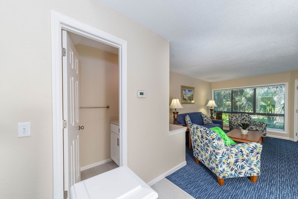 Coral Reef Resort - photo 41