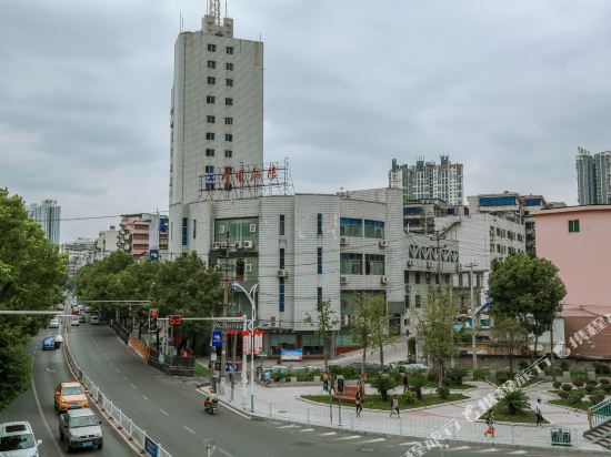 Jinding Hotel - last minute hotel in Tongren