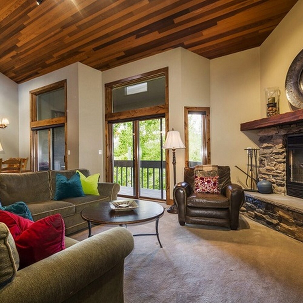 Abode on Silver Creek - photo 2