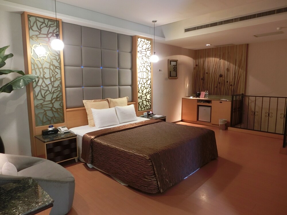 The Blue Sky Motel — hotel in Taoyuan
