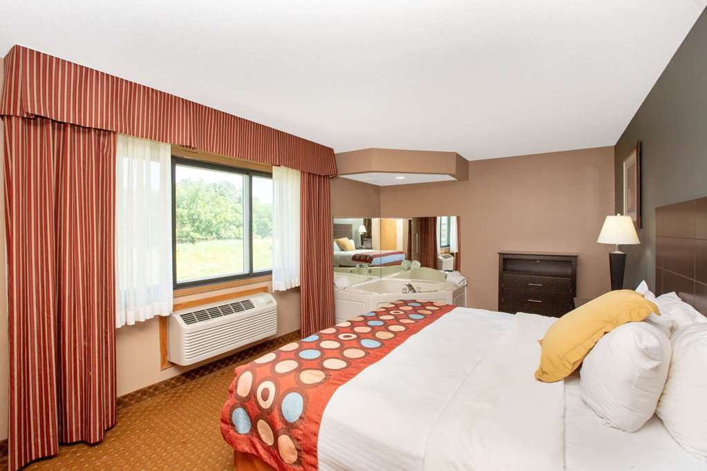 AmericInn by Wyndham Coralville - photo 15