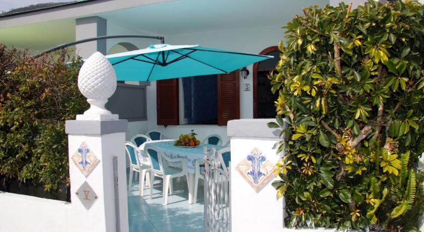 Casa Vacanza Villa Lesto — 4-Star Luxury Hotel in Ischia, Italy