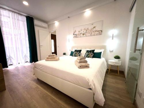 Civita Home — 4-Star Luxury Hotel in Catania, Italy