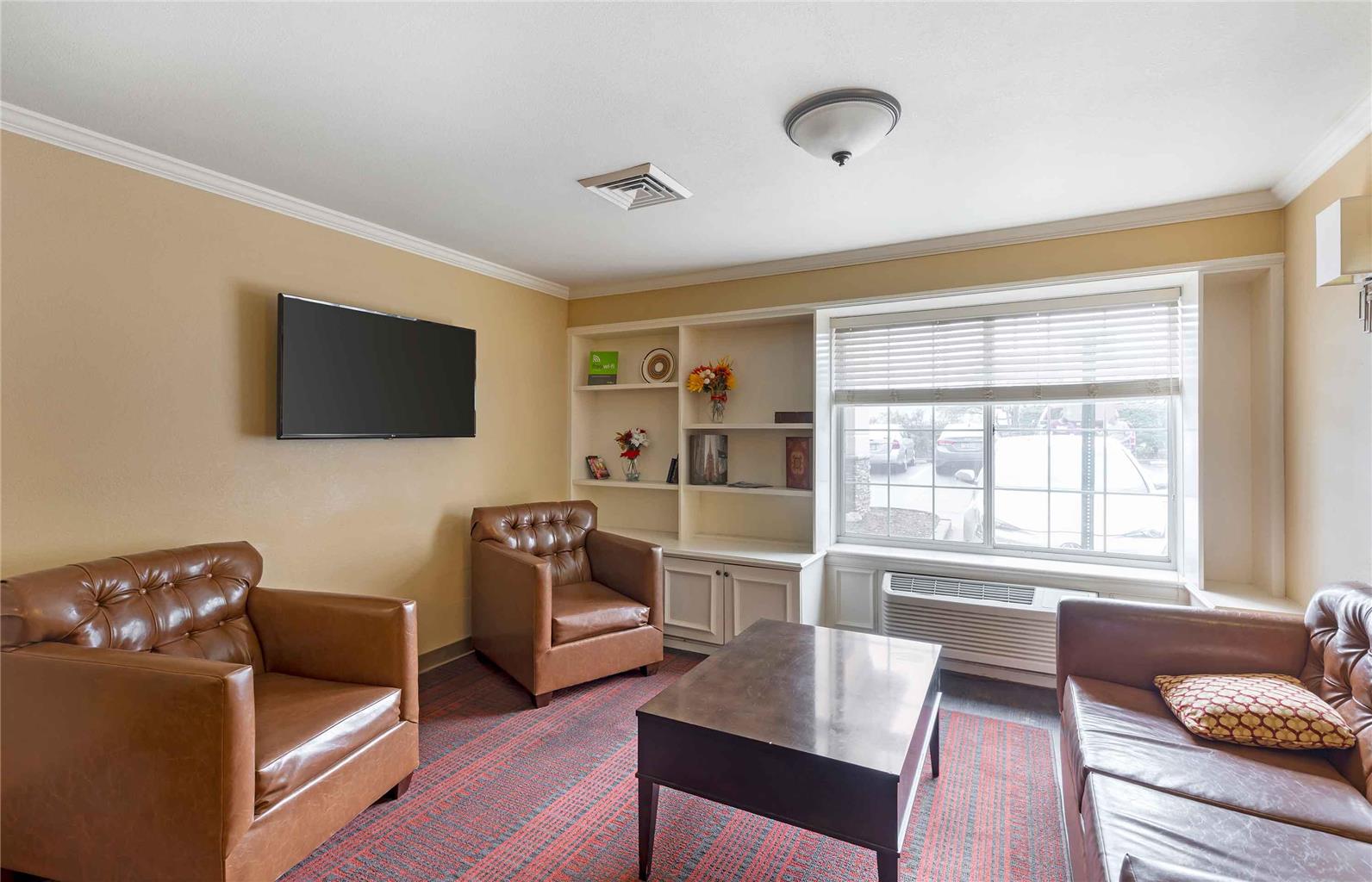 Extended Stay America Suites St Louis Westport Central - photo 4