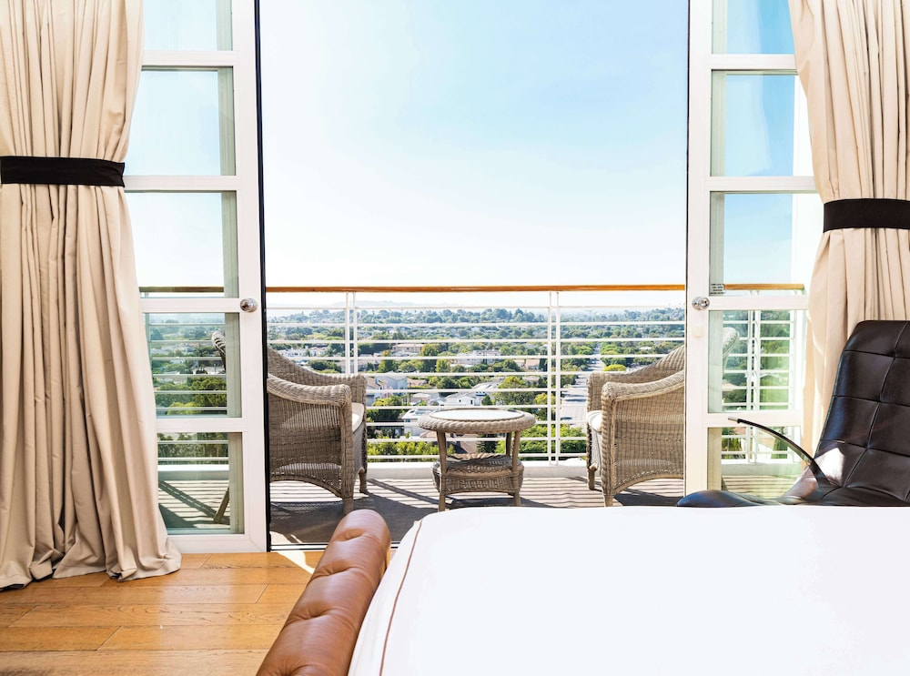 Cameo Beverly Hills LXR Hotels & Resorts - photo 6