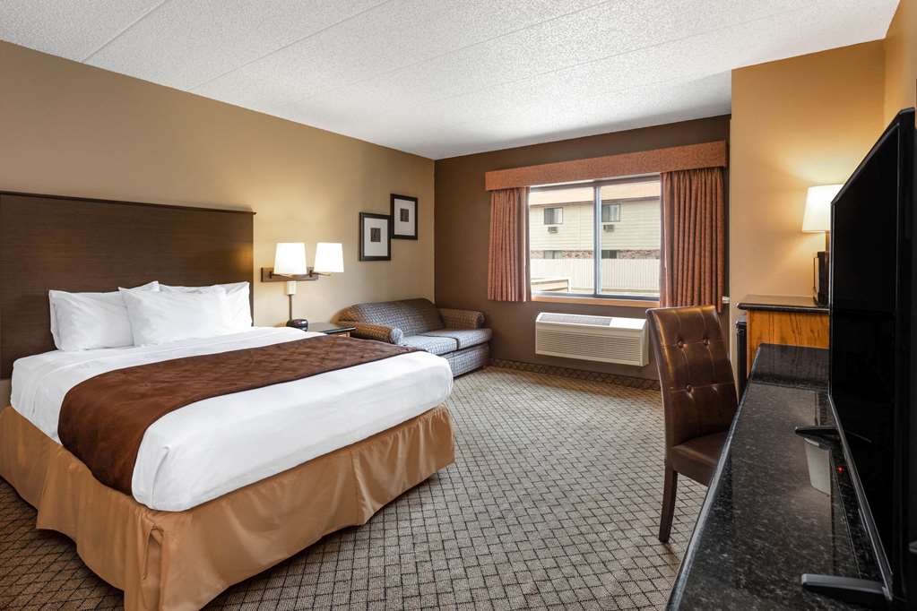 AmericInn by Wyndham Hartford WI - photo 10